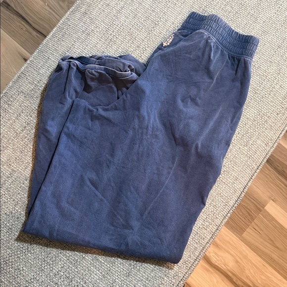 Free People Movement Hot Shot Crossover Set Midnight Navy Size Large - Picture 8 of 10